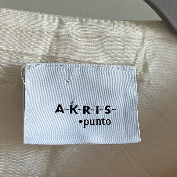 AKRIS PUNTO | Crew Neck Knee Length Embellished Design Dress in Ivory | Size 8 - Picture 3 of 9
